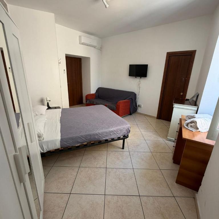 Appartamento STABIAE Centrale - Case Vacanze - Appartamento Deluxe con 1 Camera da Letto e Vista Città - 1