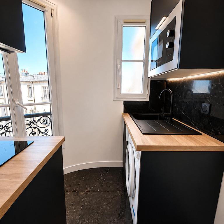 Le Penthouse Bourdonnais C - One-Bedroom Apartment - 3