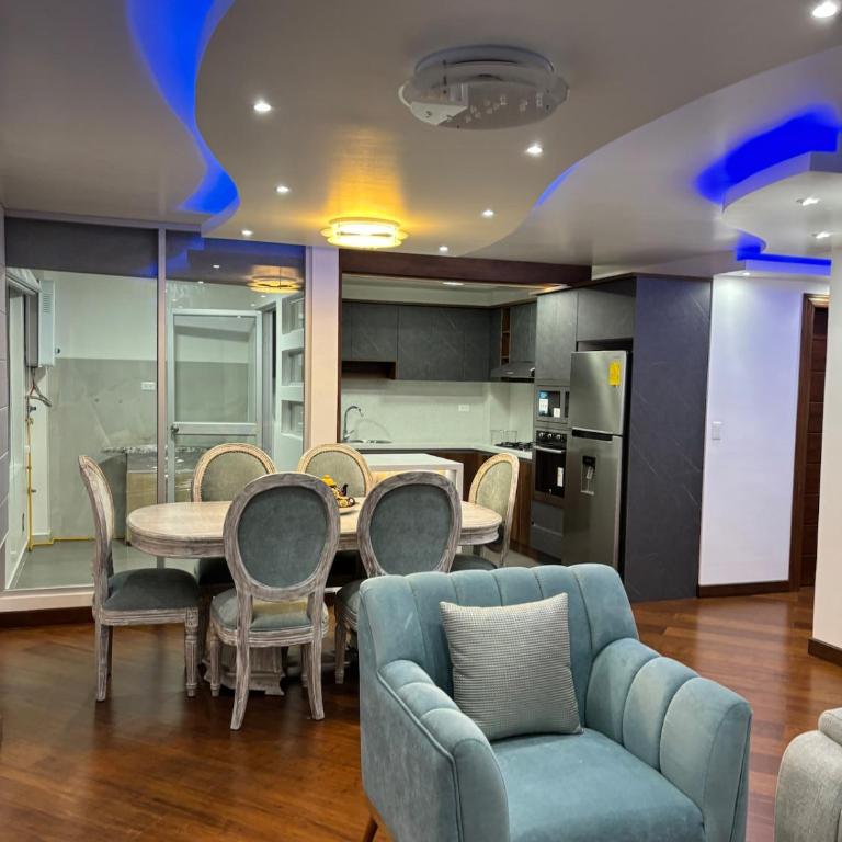 Departamento de lujo 3 dormitorios y parqueadero - Apartamento de 3 dormitorios Premium - 8