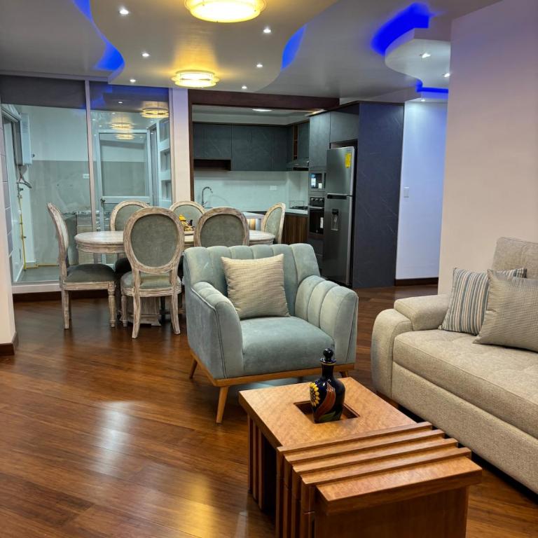 Departamento de lujo 3 dormitorios y parqueadero - Apartamento de 3 dormitorios Premium - 18