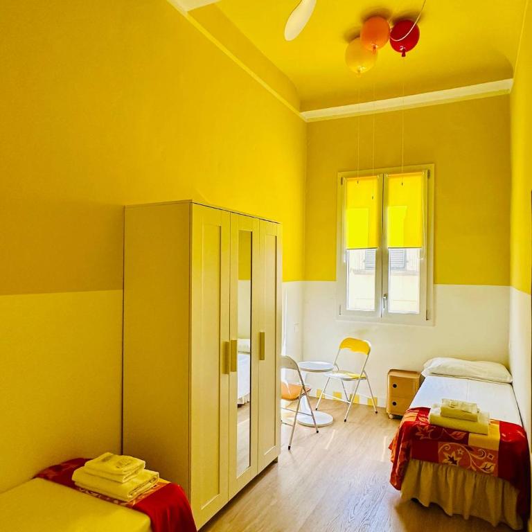 Playful twin room with en suite bathroom - ColivingFlorence VdM - Appartamento con 1 Camera da Letto - 2