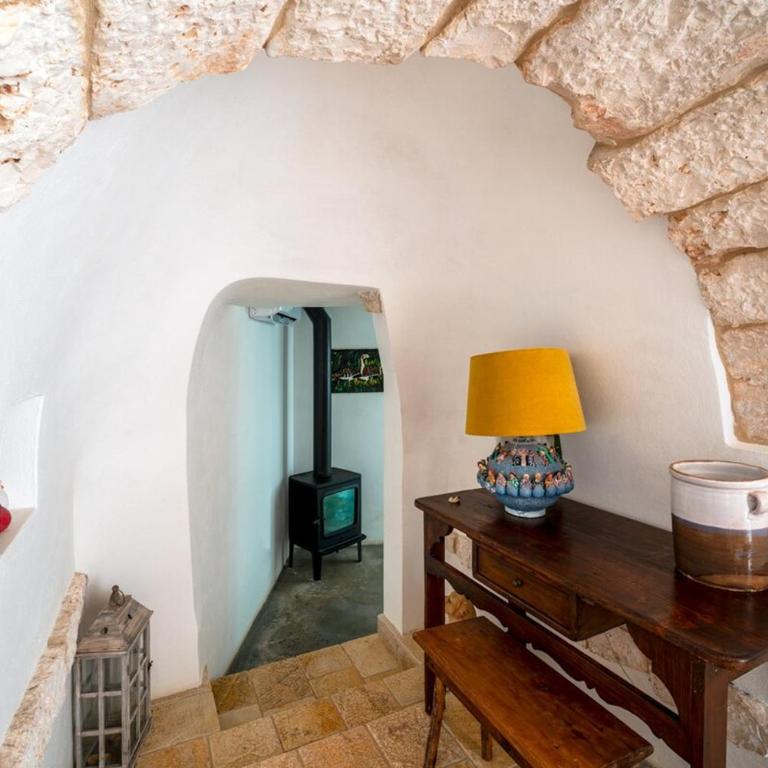 Trullo with pool and garden between Ostuni and Ceglie - Villa con 2 Camere da Letto - 29