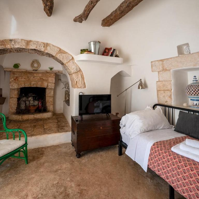 Trullo with pool and garden between Ostuni and Ceglie - Villa con 2 Camere da Letto - 24