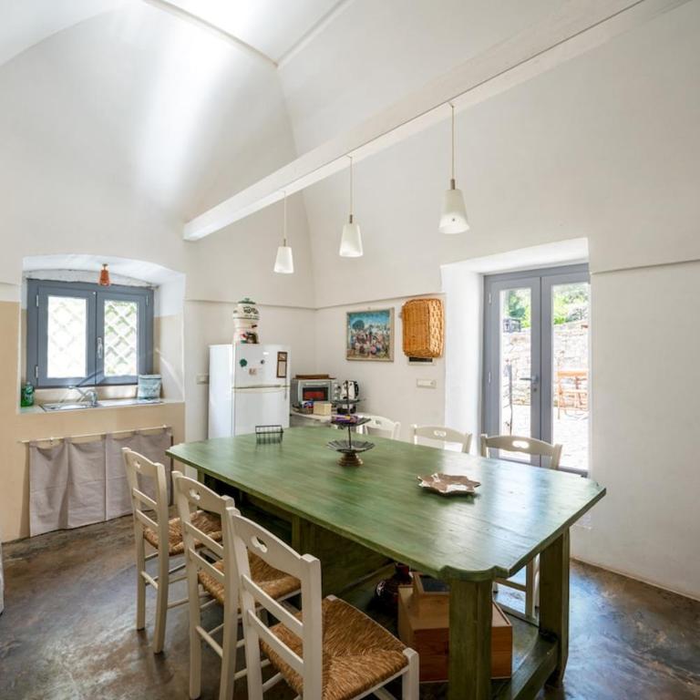 Trullo with pool and garden between Ostuni and Ceglie - Villa con 2 Camere da Letto - 33