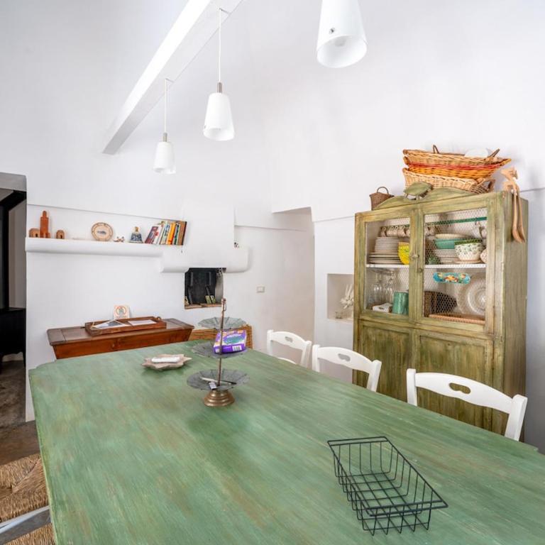 Trullo with pool and garden between Ostuni and Ceglie - Villa con 2 Camere da Letto - 25