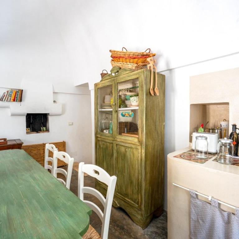 Trullo with pool and garden between Ostuni and Ceglie - Villa con 2 Camere da Letto - 16