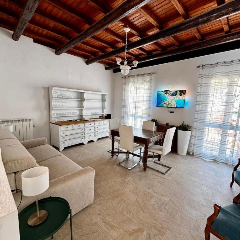 Families or Groups 3 Terrazzi Penthouse on Sea w Ac - Apartment mit Terrasse - 4
