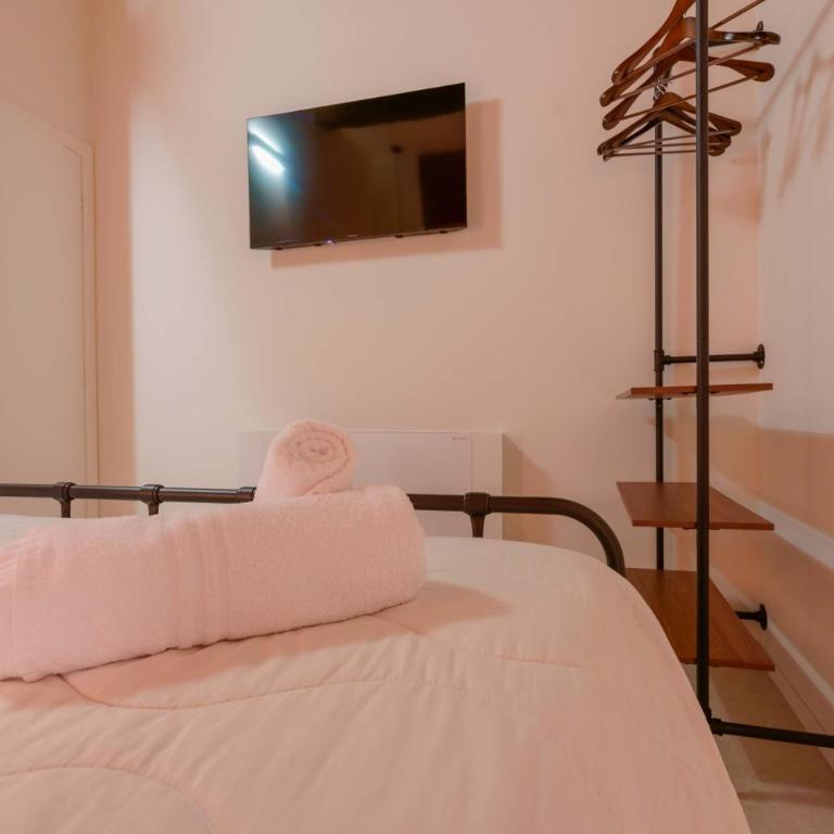 Sotto le Torri by Edera Rooms - Suite Familiare Deluxe - 27