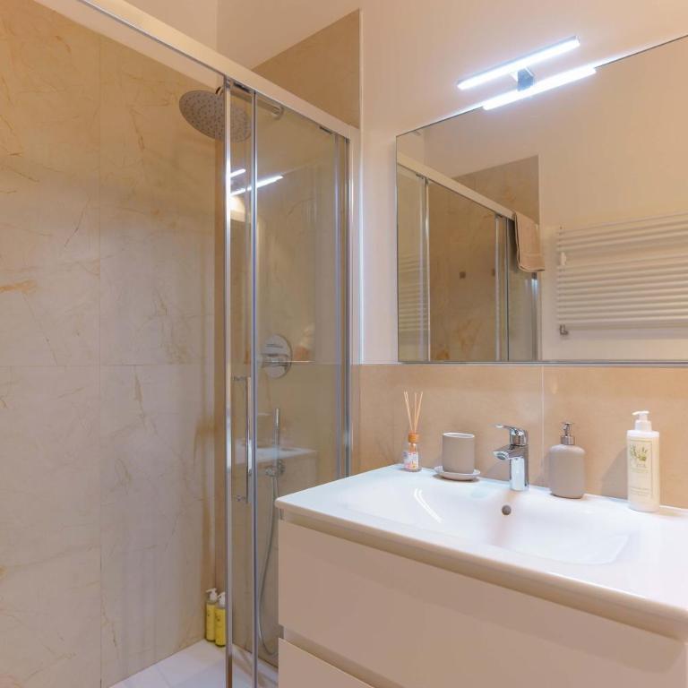 Sotto le Torri by Edera Rooms - Suite Familiare Deluxe - 15
