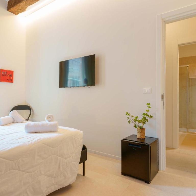 Sotto le Torri by Edera Rooms - Suite Familiare Deluxe - 9