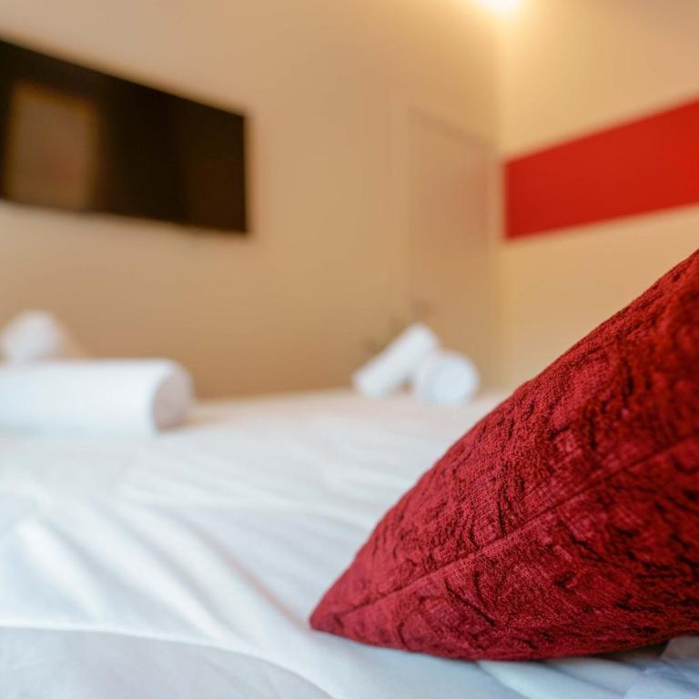 Sotto le Torri by Edera Rooms - Suite Familiare Deluxe - 21