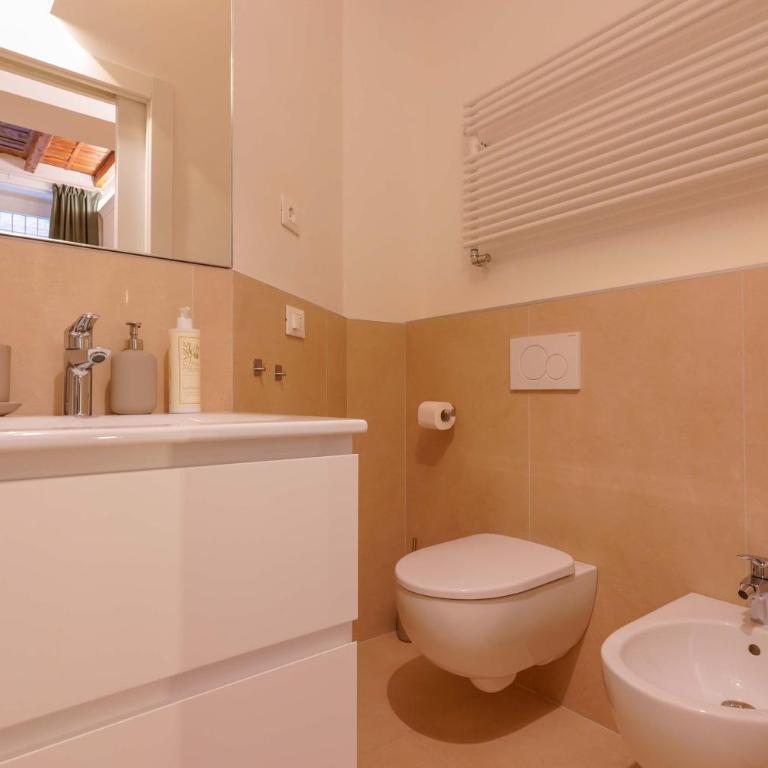 Sotto le Torri by Edera Rooms - Camera King Deluxe - 22