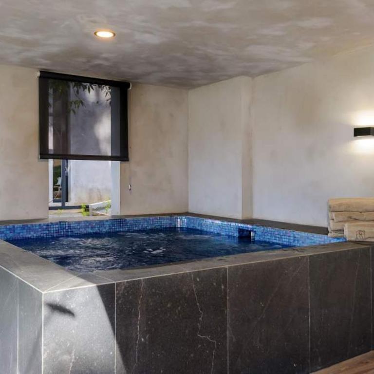 Increible Casa con Jacuzzi y Terraza en el Bosque - Maison de Vacances - 10