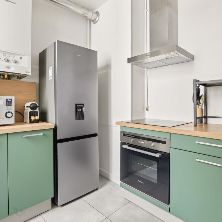Chaleureux T3 à 15 min de la plage - Nice Ouest - Two-Bedroom Apartment - 7