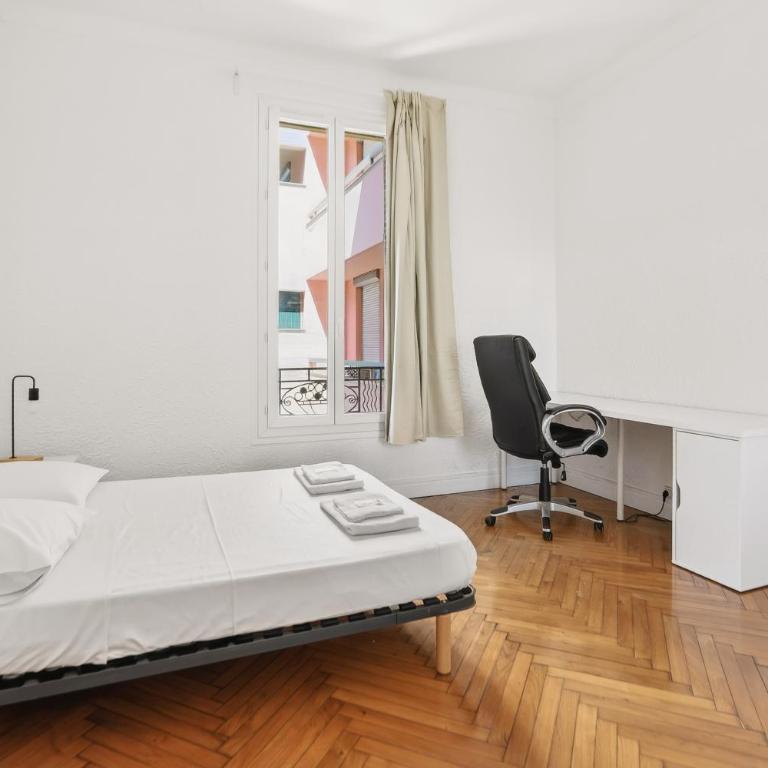 Chaleureux T3 à 15 min de la plage - Nice Ouest - Two-Bedroom Apartment - 12