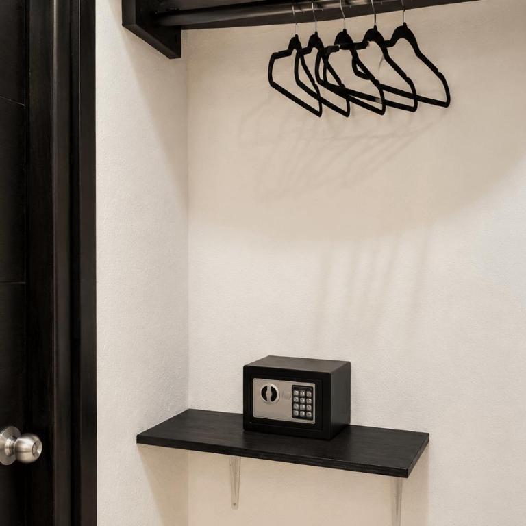 Aruma Suites - Twin Room - 1