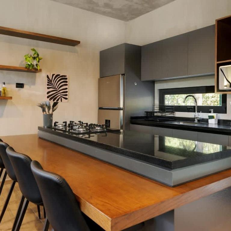 Tranquila Casa en el Bosque con Jacuzzi y Asador - Ferienhaus - 9