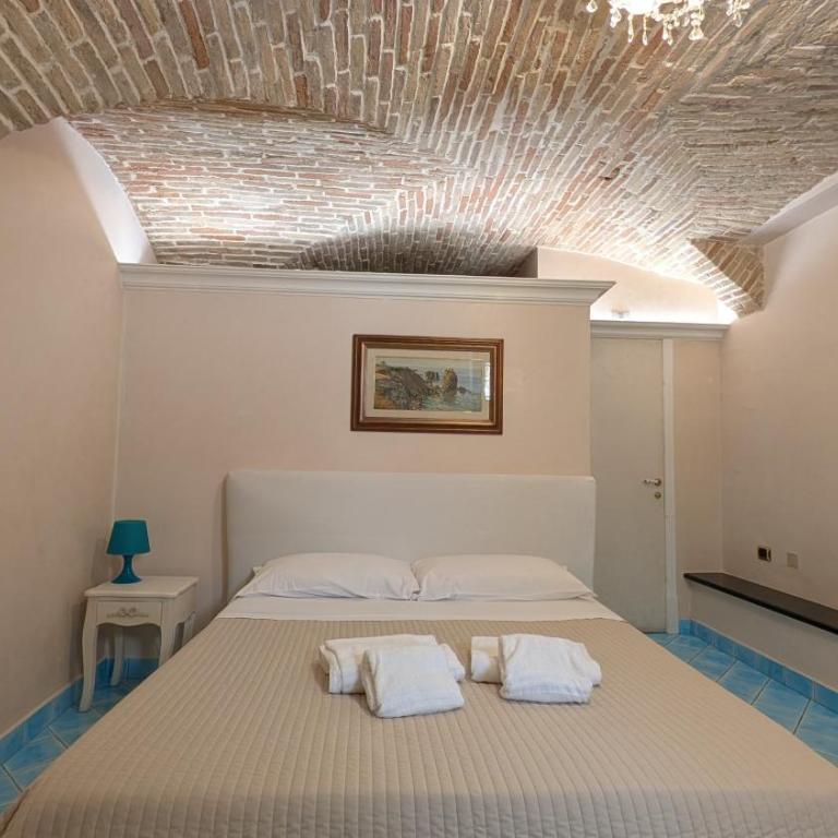 Aurea Rooms - Vescovo Pitirro - Monolocale al Piano Terra - 2