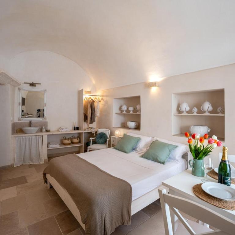 Balsamo Suite in the center of Ostuni - Casa con 1 Camera da Letto - 1
