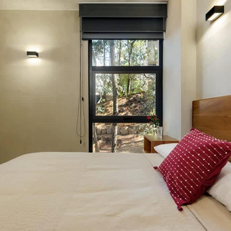 Magnifica Casa Terraza Jacuzzi y Vista al Bosque - Ferienhaus - 17