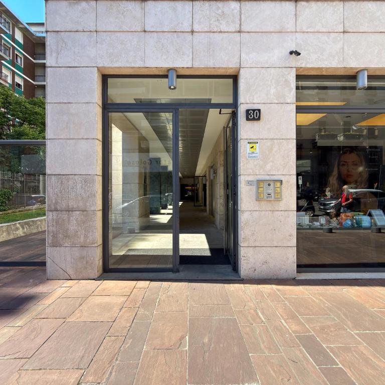 Porta Romana - History & Nightlife - Metro 500m - Appartamento con 1 Camera da Letto - 23