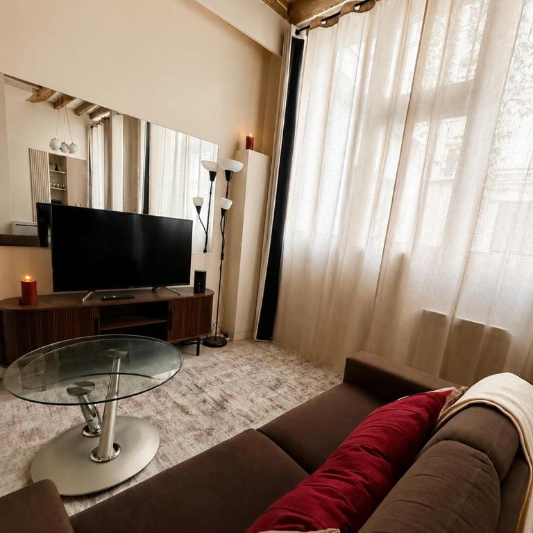Charming studio with beams Rue du Cherche Midi - Appartement 1 Chambre - 7