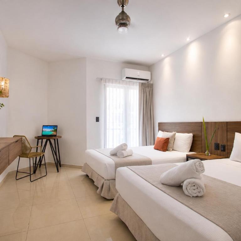 Aruma Suites - Superior Double Room with Two Double Beds - 3