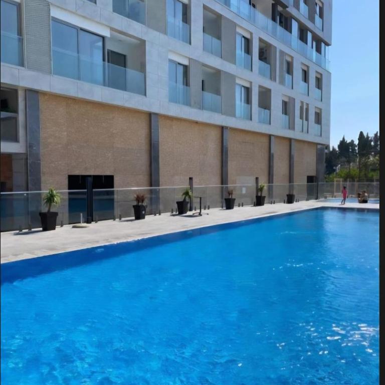 Luxury 2BR Residence Pool Parking Bar - Apartman sa 1 Spavaćom Sobom - 6