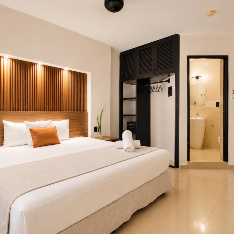 Aruma Suites - Deluxe King Room - 3