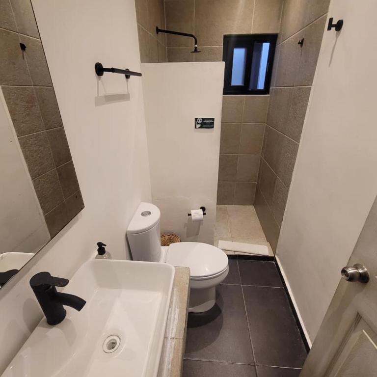 Live Coco Suites - Hotel Boutique & Rooftop - Standard Queen Room - 9