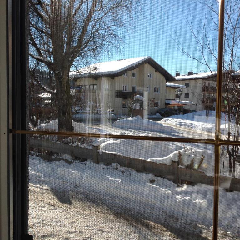 Ferienwohnung Gabriele - Apartment mit 3 Schlafzimmern und Terrasse - 45