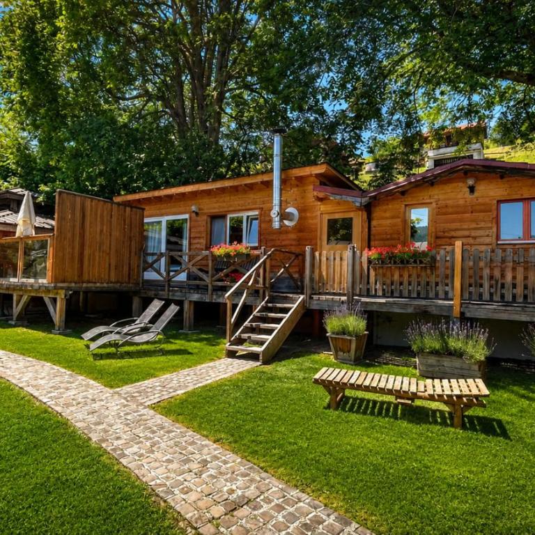 Les chambres et Roulottes des Noisetiers - Chalet - 7