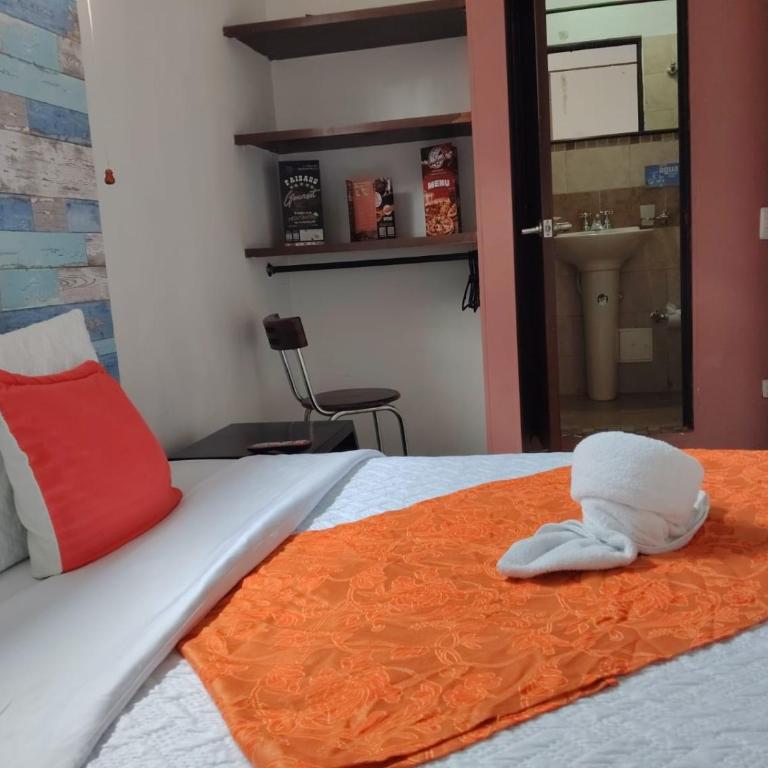 Hotel Suite La Estación - Corferias - Habitación Cuádruple Económica - 1