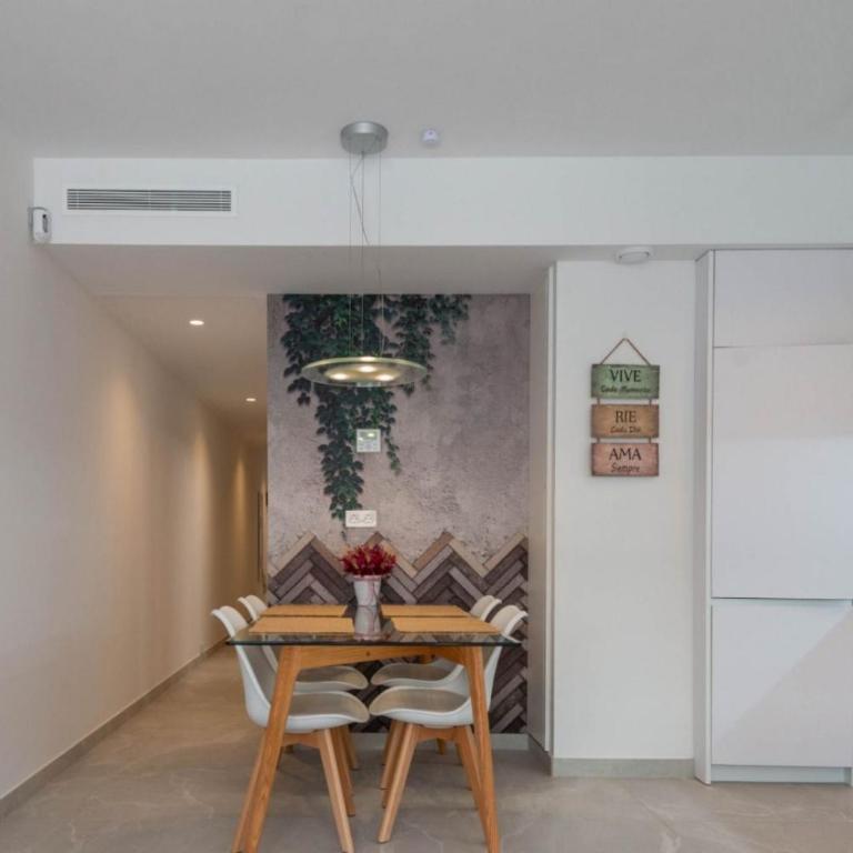 Rooftop Pool & Beach Modern Apartment with Garage - Torrevieja - Apartamento de 2 dormitorios - 13
