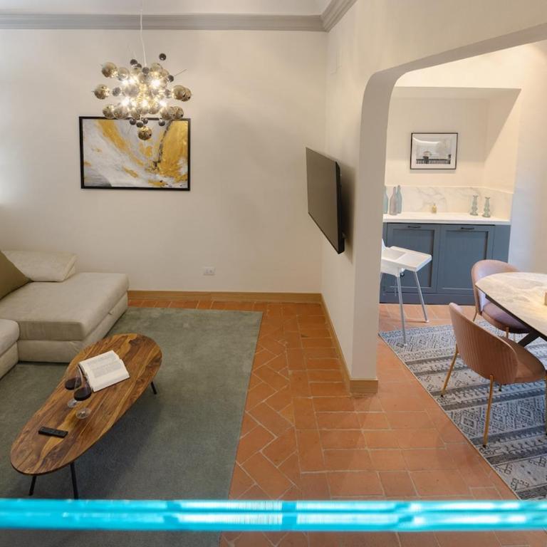 Central Market 3-bedroom Apartment - Appartamento con 3 Camere da Letto - 4