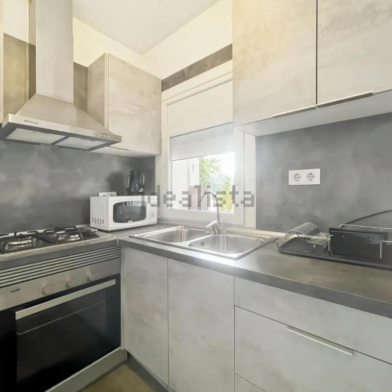 Charmant appartement avec vue sur mer et montagne - Apartamento de 2 dormitorios - 11