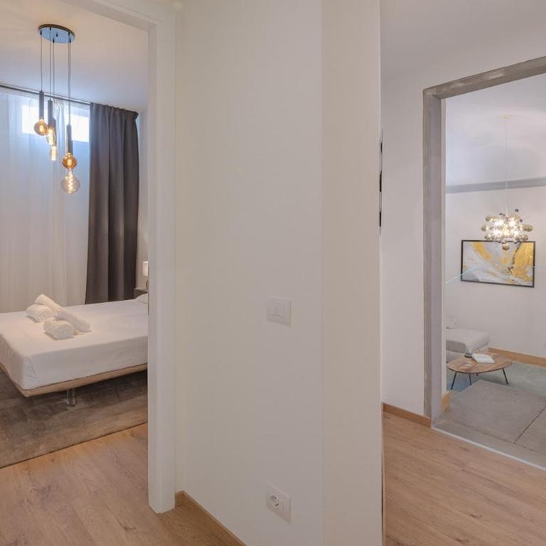 Central Market 3-bedroom Apartment - Appartamento con 3 Camere da Letto - 33