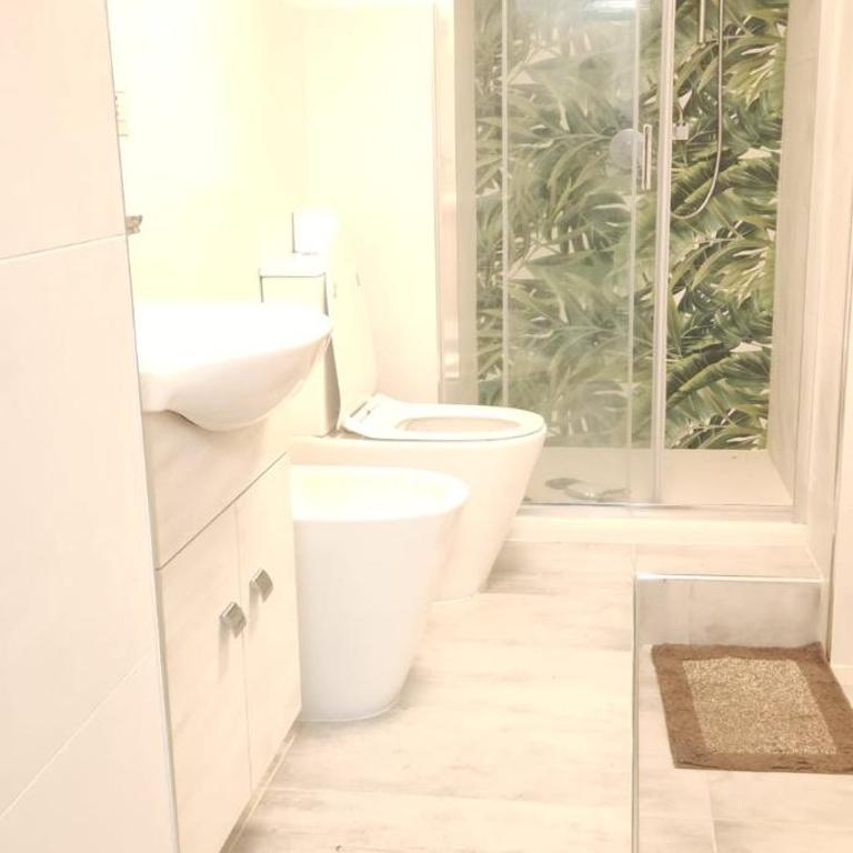 Mon Amour - Two-Bedroom Apartment - 6