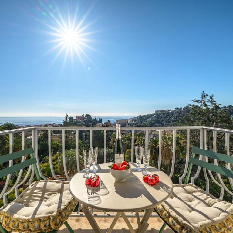 LE RIVIERA PALACE Calme - Vue sur la Mer- Parking - Apartamento - 60