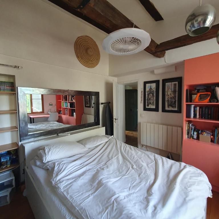 Appartement 5 chambres au dernier étage - Appartement - 19