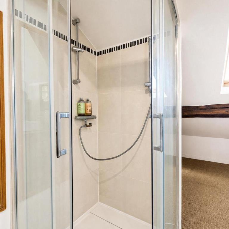 Duplex chic et tout équipé - 2 personnes - Appartement 1 Chambre - 8