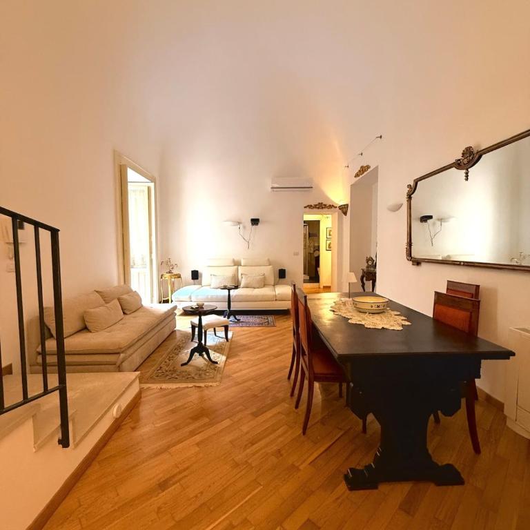 San Michele Heritage Historic residence in the center - Two-Bedroom Apartment - 2