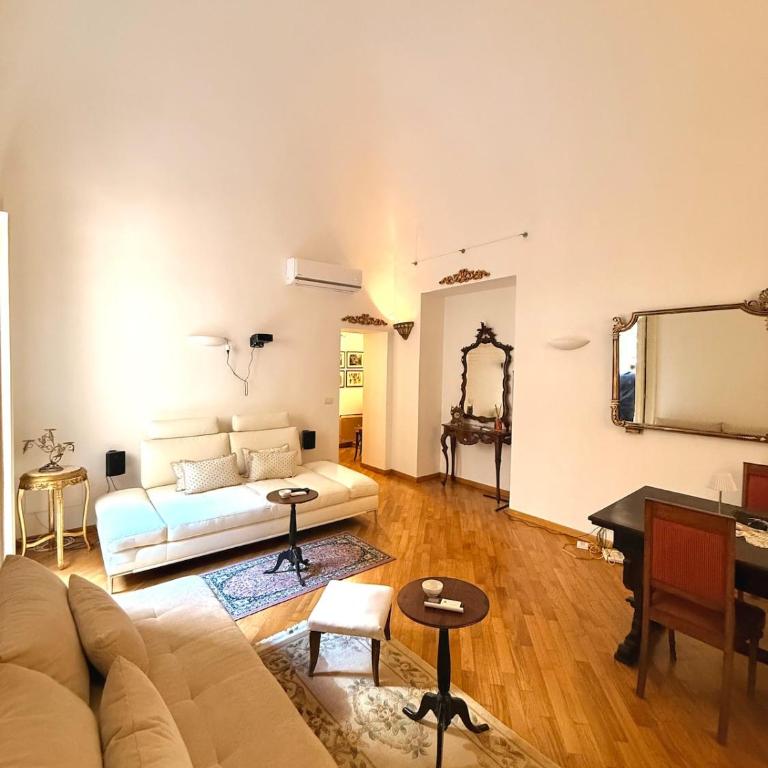 San Michele Heritage Historic residence in the center - Two-Bedroom Apartment - 7
