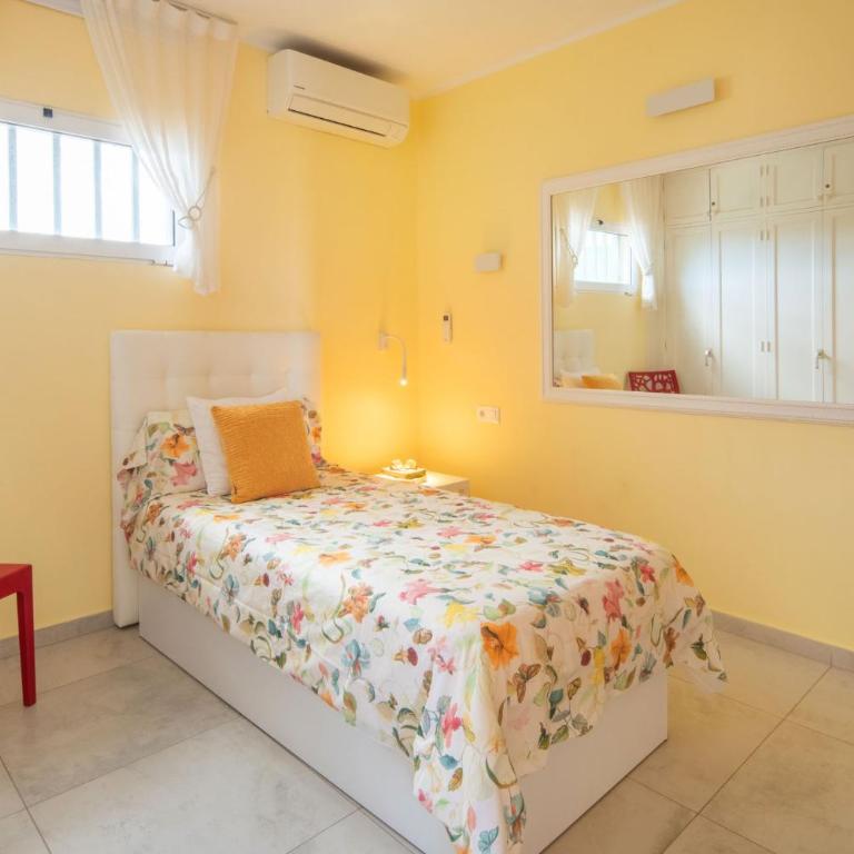 House of the Horizon Playa Las Cucharas VV penthouse with sea & pool view AIRCON - Apartment mit 2 Schlafzimmern, einem Balkon und Meerblick - 18