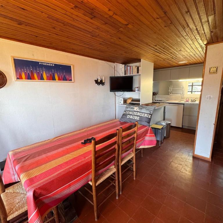 Chalet de montagne au Pla d'Adet - Maison 3 Chambres - 23