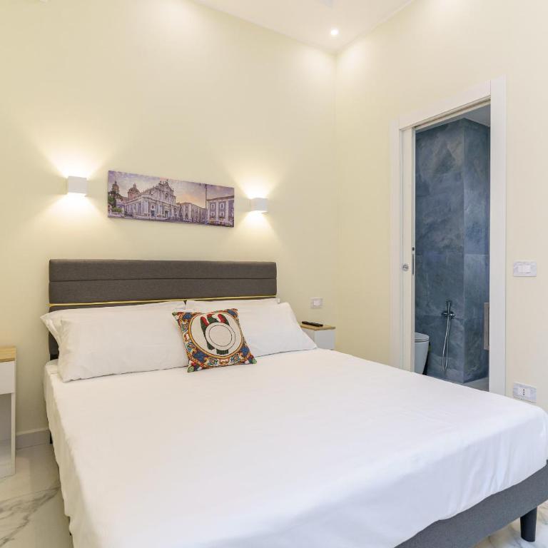 Carmelo al Duomo - Double Room with Private Bathroom - 18