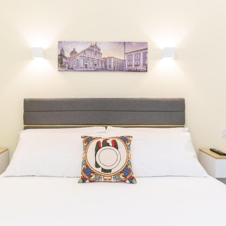 Carmelo al Duomo - Double Room with Private Bathroom - 11