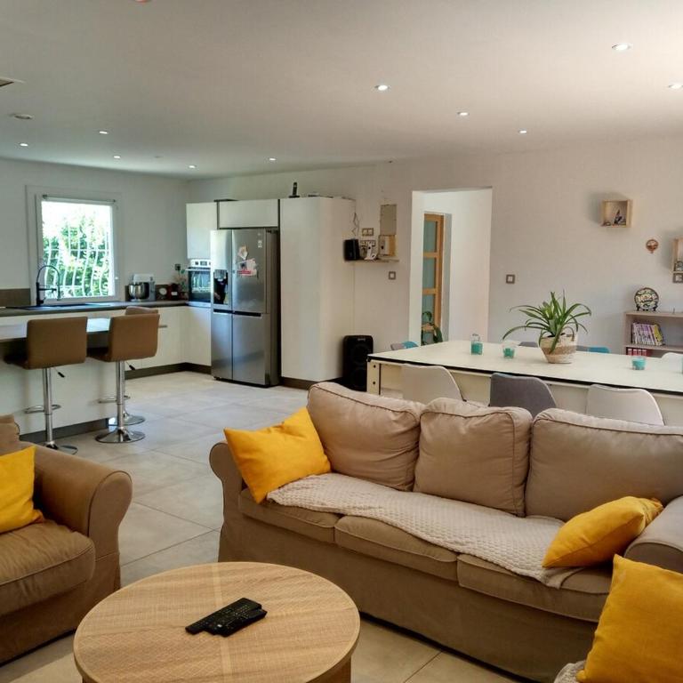 villa, private pool, countryside setting, beaches 5 min away - Villa 3 Chambres - 3