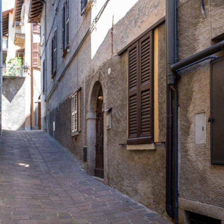 Lake Como at Your Doorstep - Gravedona - Appartamento Superior con 1 Camera da Letto e Balcone - 27