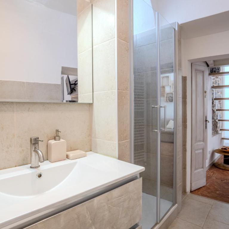 Lake Como at Your Doorstep - Gravedona - Appartamento Superior con 1 Camera da Letto e Balcone - 23